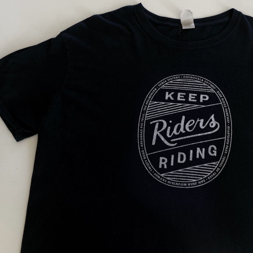 vintage black allstate “keep riders riding” gildan t-shirt